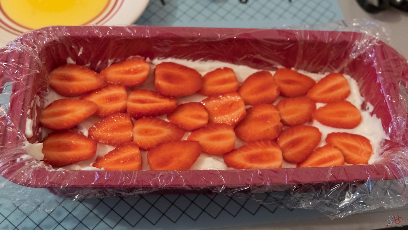 Same mold as before, with a layer of strawberries on top.